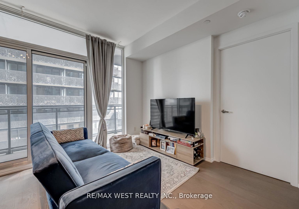 45-charles-street-e-toronto-ontario-c12634628