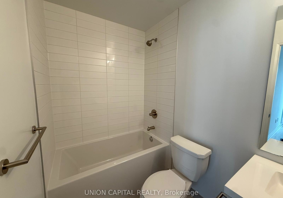 20-soudan-avenue-toronto-ontario-c12634840