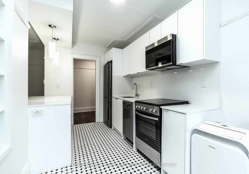 100-vaughan-road-toronto-ontario-c12634968