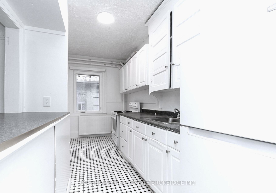 100-vaughan-road-toronto-ontario-c12634976