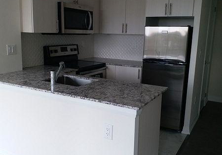 741-sheppard-avenue-w-toronto-ontario-c12635018