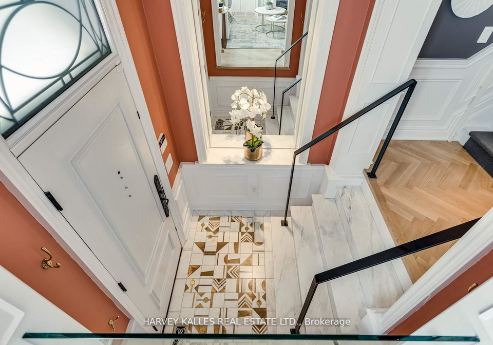 106-belmont-street-toronto-ontario-c12635164