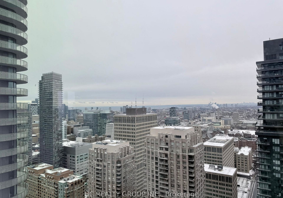 8-wellesley-street-w-toronto-ontario-c12635336