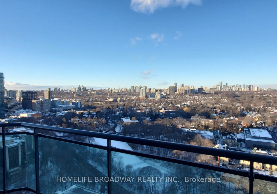 300-bloor-street-e-toronto-ontario-c12635542