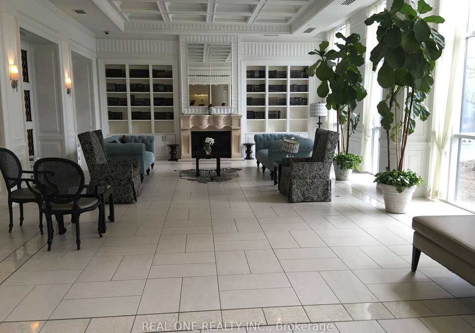 15-greenview-avenue-toronto-ontario-c12635606