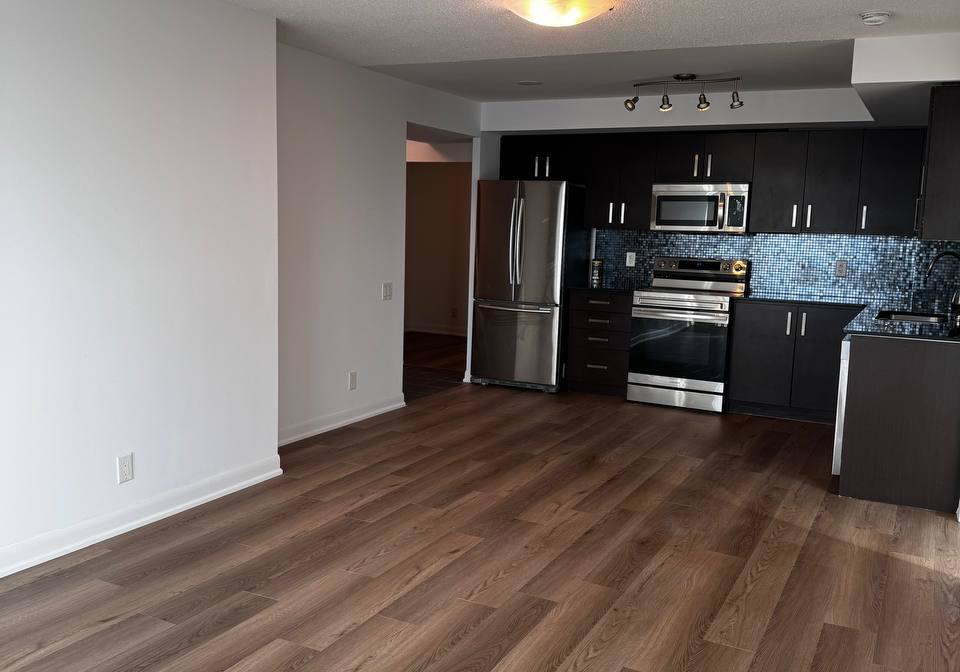 17-anndale-drive-north-york-ontario-c12635988