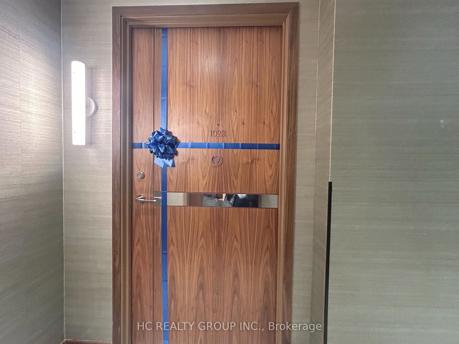 3-concord-cityplace-way-toronto-ontario-c12636178