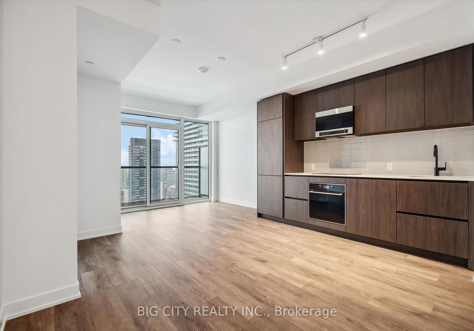 127-broadway-avenue-toronto-ontario-c12636194