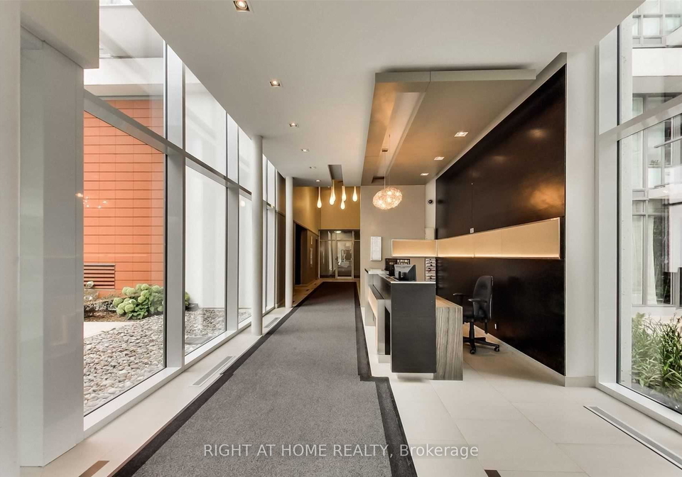 90-stadium-road-toronto-ontario-c12636388