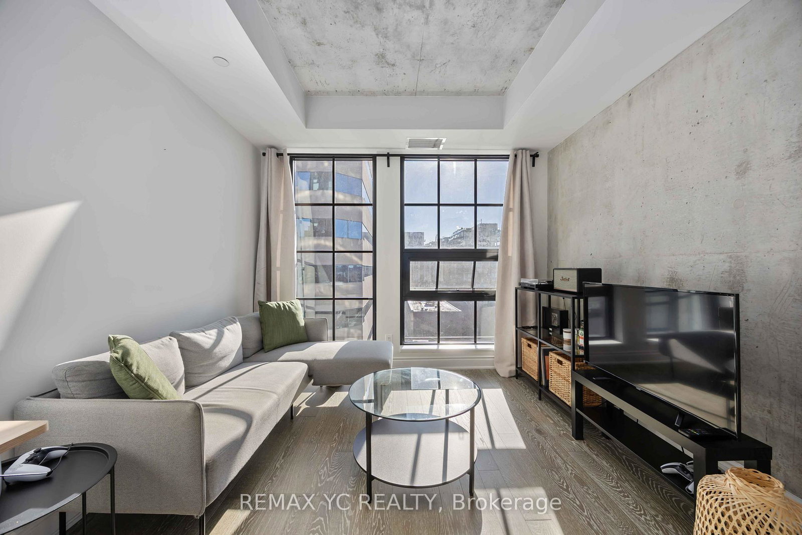 608-richmond-street-w-toronto-ontario-c12636600