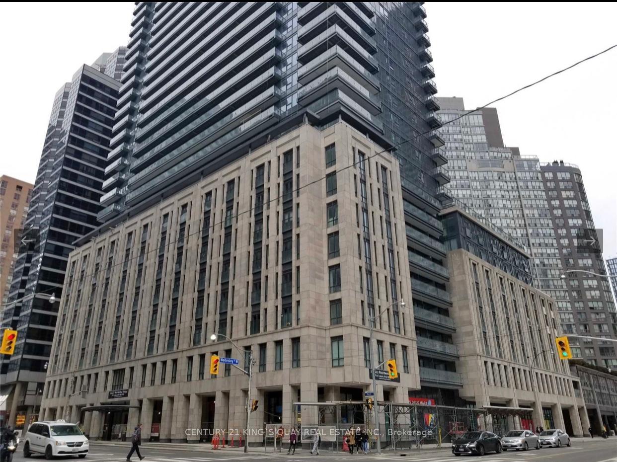 955-bay-street-toronto-ontario-c12636882