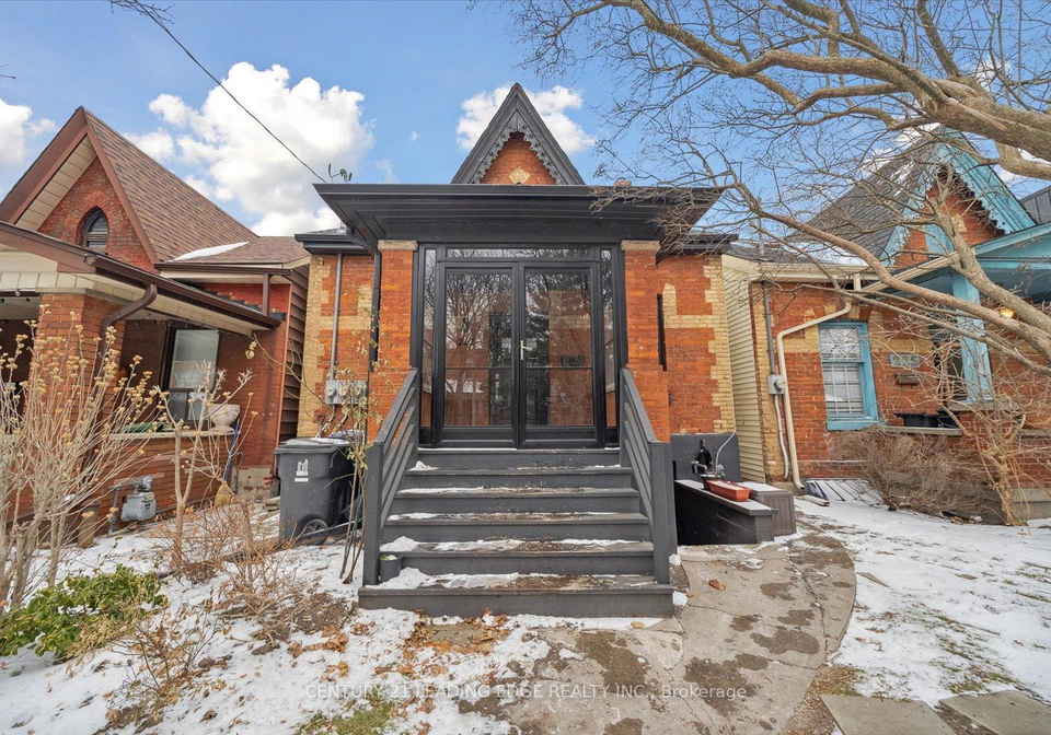 227-clinton-street-toronto-ontario-c12636886