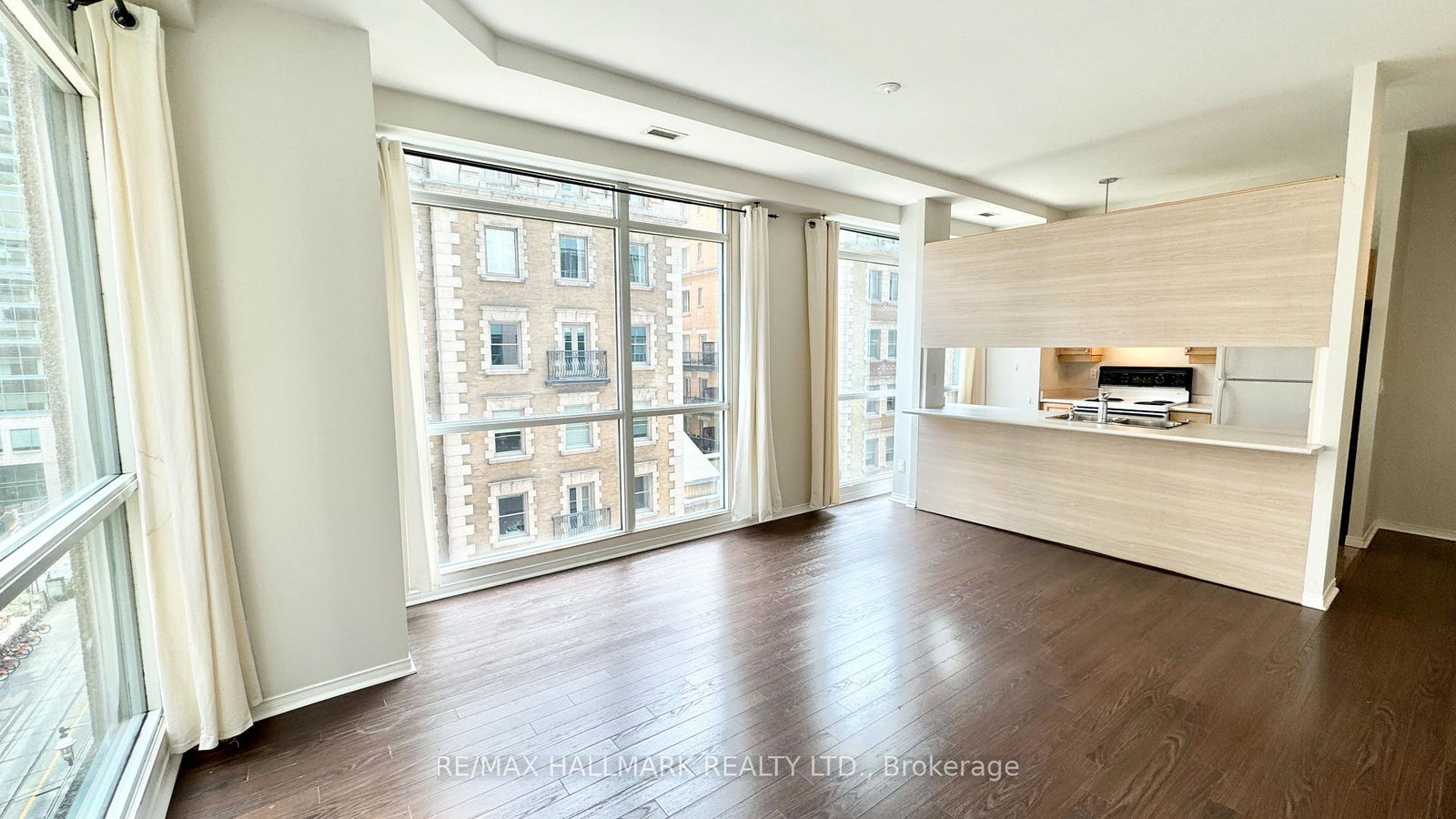 7-king-street-e-toronto-ontario-c12636938