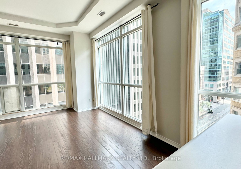 7-king-street-e-toronto-ontario-c12636938