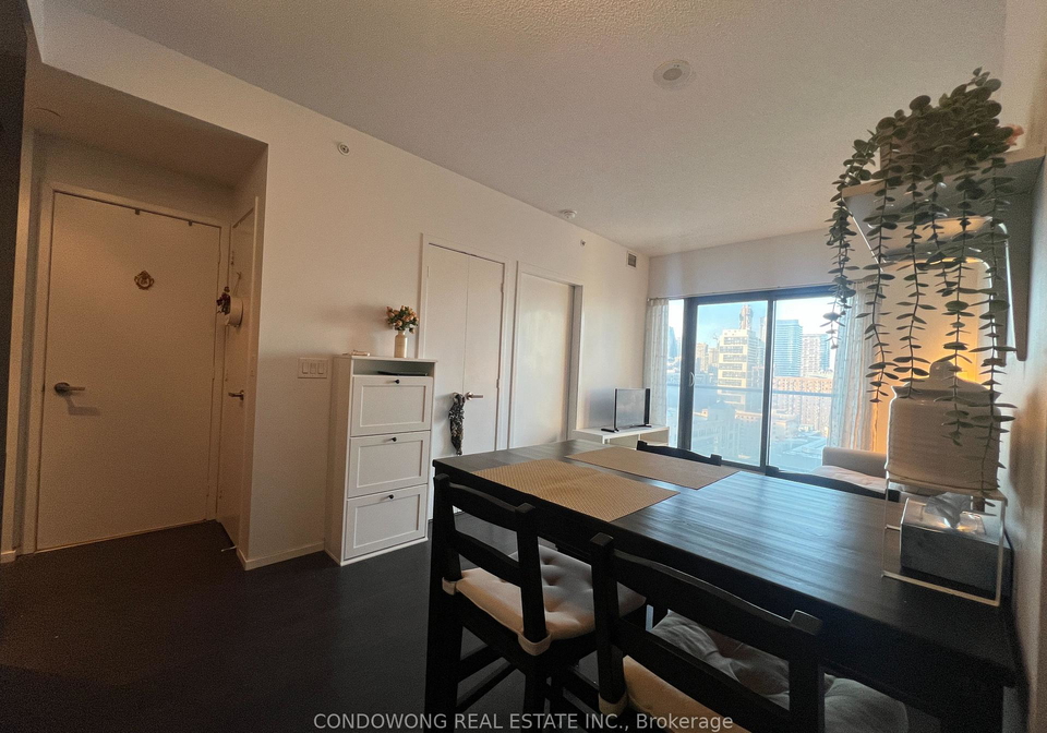 159-dundas-street-e-toronto-ontario-c12637120