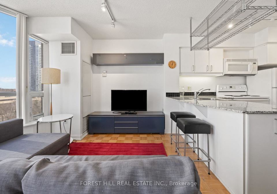 33-sheppard-avenue-e-north-york-ontario-c12637158