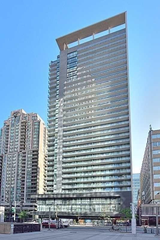 770-bay-street-toronto-ontario-c12637178