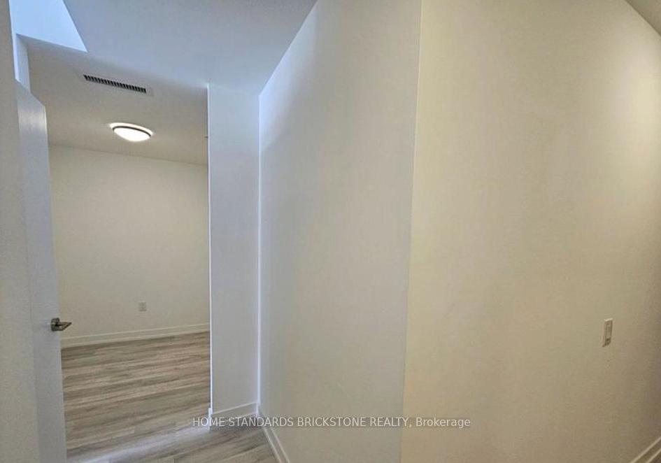 7-e-golden-lion-heights-north-york-ontario-c12637420