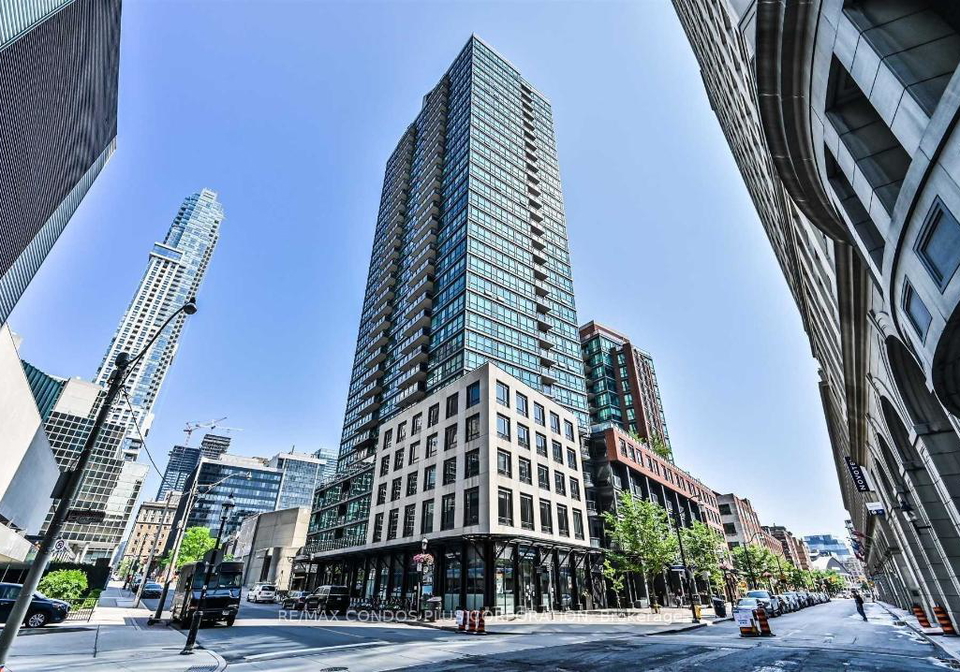 1-scott-street-toronto-ontario-c12637578