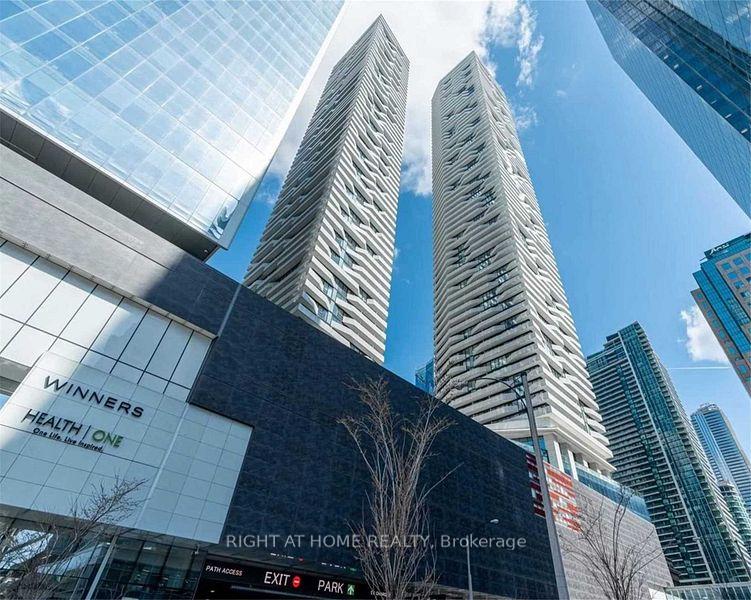 88-harbour-street-toronto-ontario-c12637648