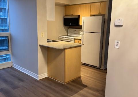 763-bay-street-toronto-ontario-c12637776