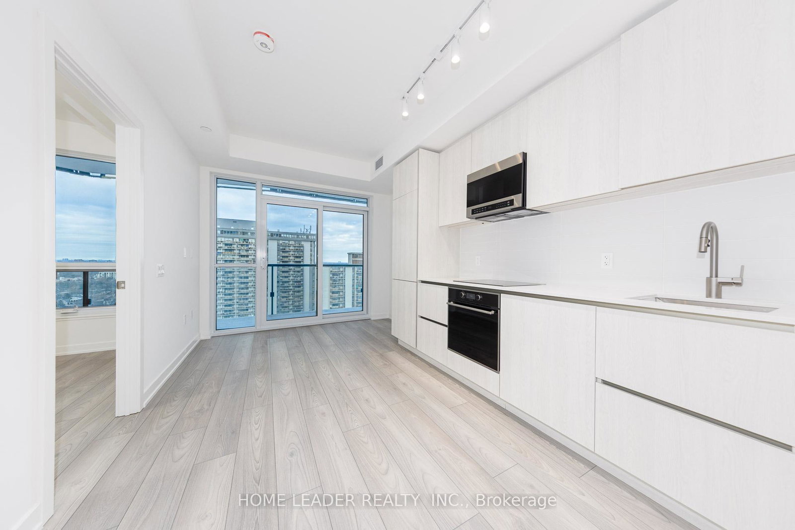 120-broadway-avenue-toronto-ontario-c12637812