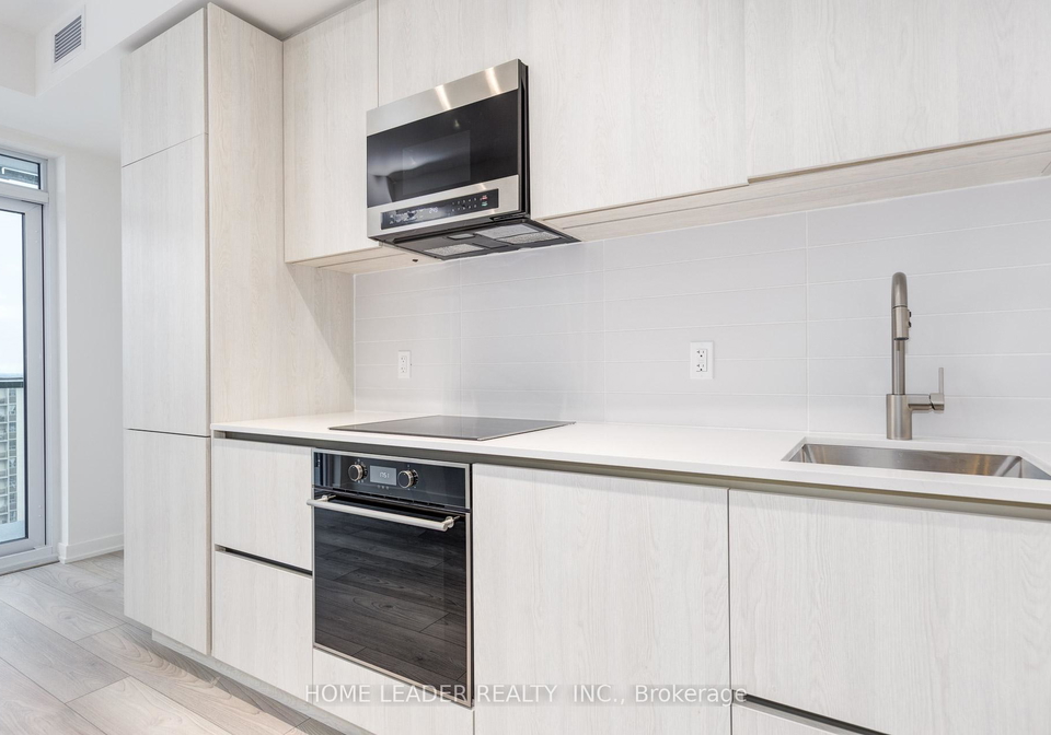120-broadway-avenue-toronto-ontario-c12637812
