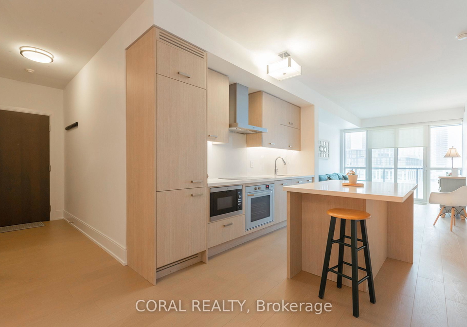 560-front-street-w-toronto-ontario-c12638072