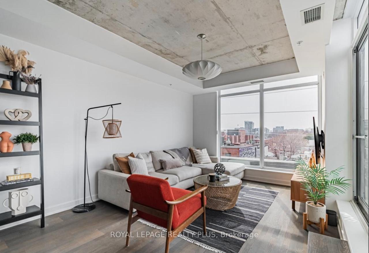 109-ossington-avenue-toronto-ontario-c12638168