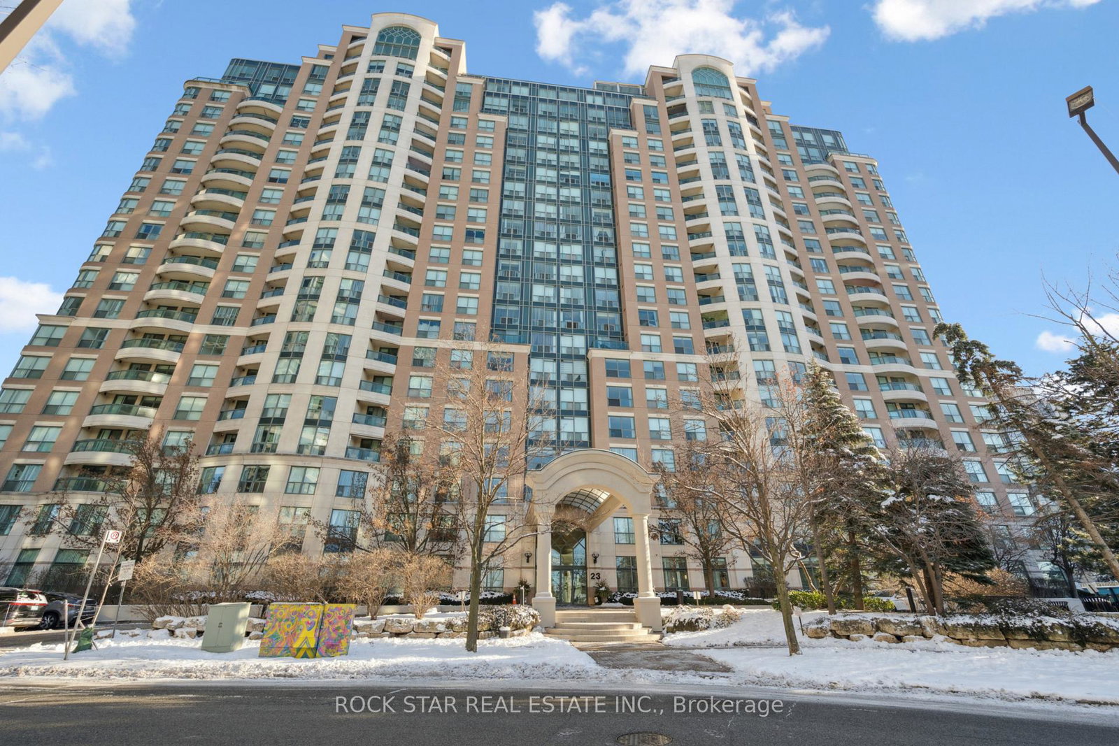 23-lorraine-drive-toronto-ontario-c12638324