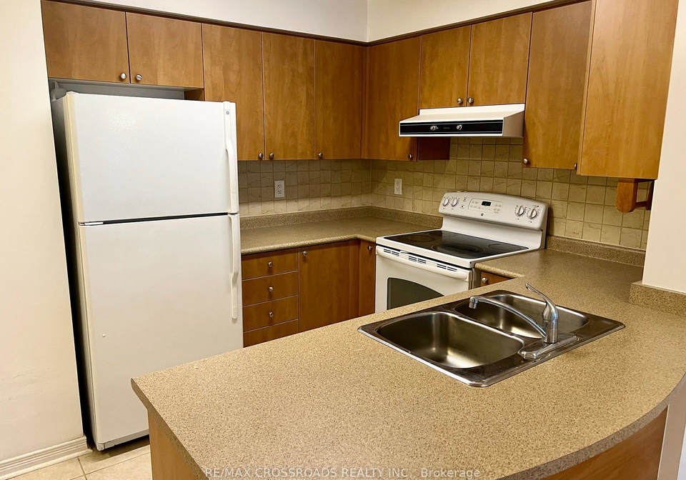 5500-yonge-street-toronto-ontario-c12638488