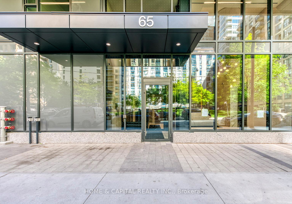 65-mutual-street-toronto-ontario-c12638782
