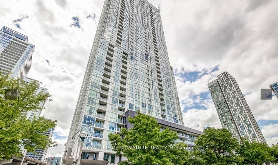 75-queens-wharf-toronto-ontario-c12638942