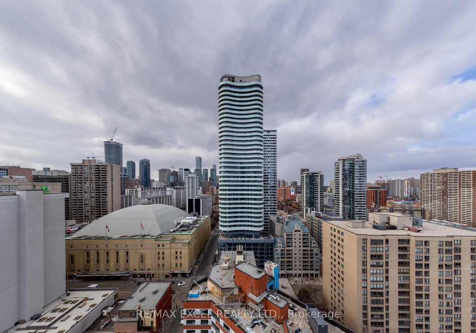 365-church-street-toronto-ontario-c12639174