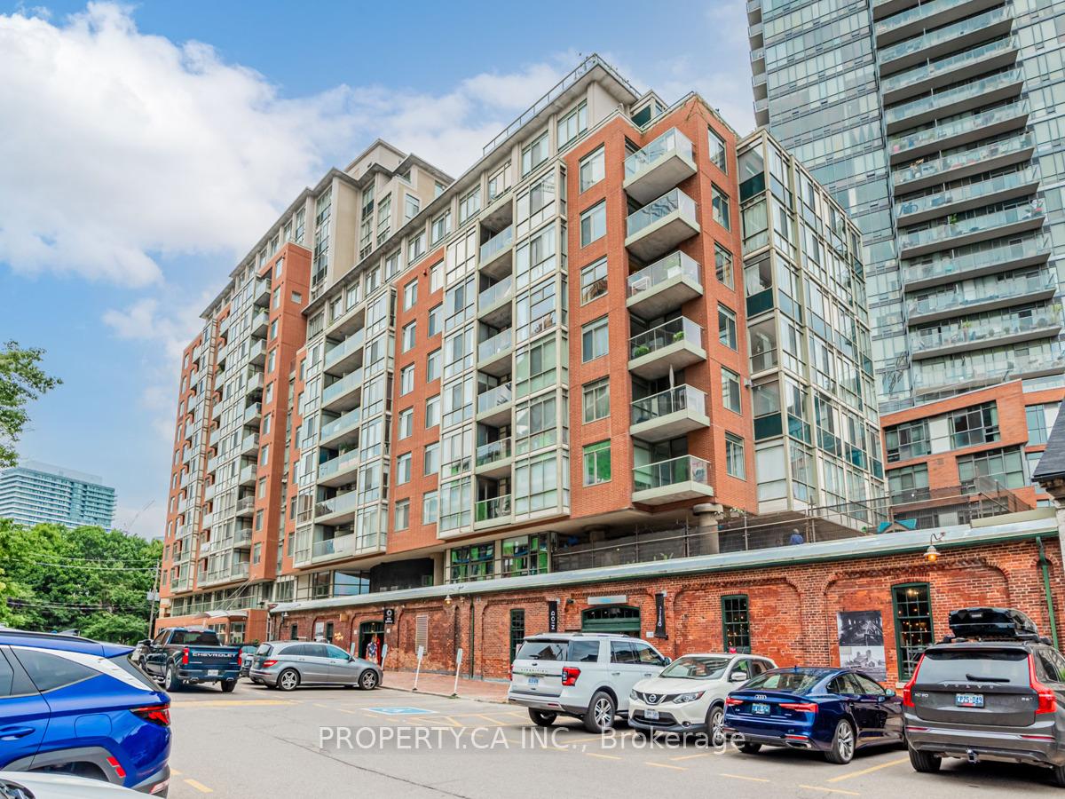 39-parliament-street-toronto-ontario-c12639400