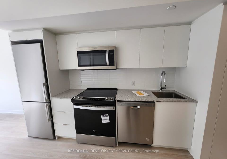 500-wilson-avenue-toronto-ontario-c12639404