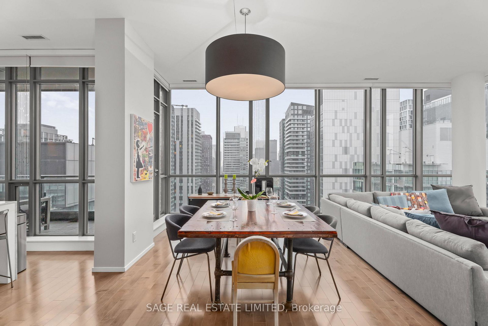 8-charlotte-street-toronto-ontario-c12639452