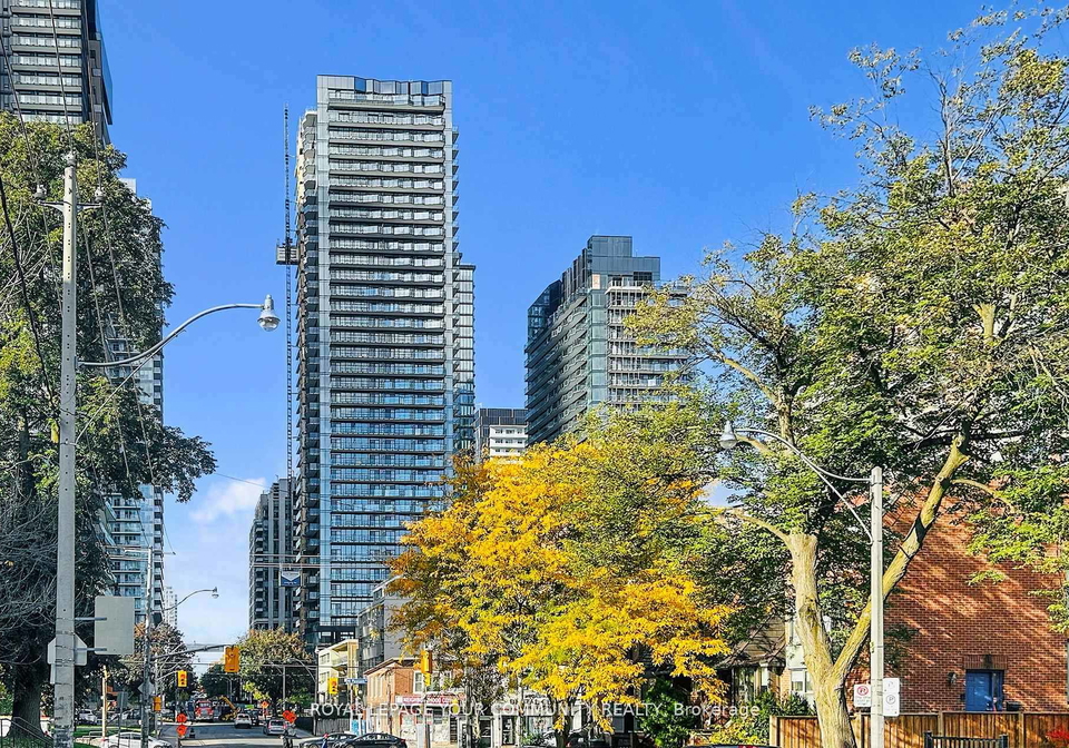 110-broadway-avenue-toronto-ontario-c12639472