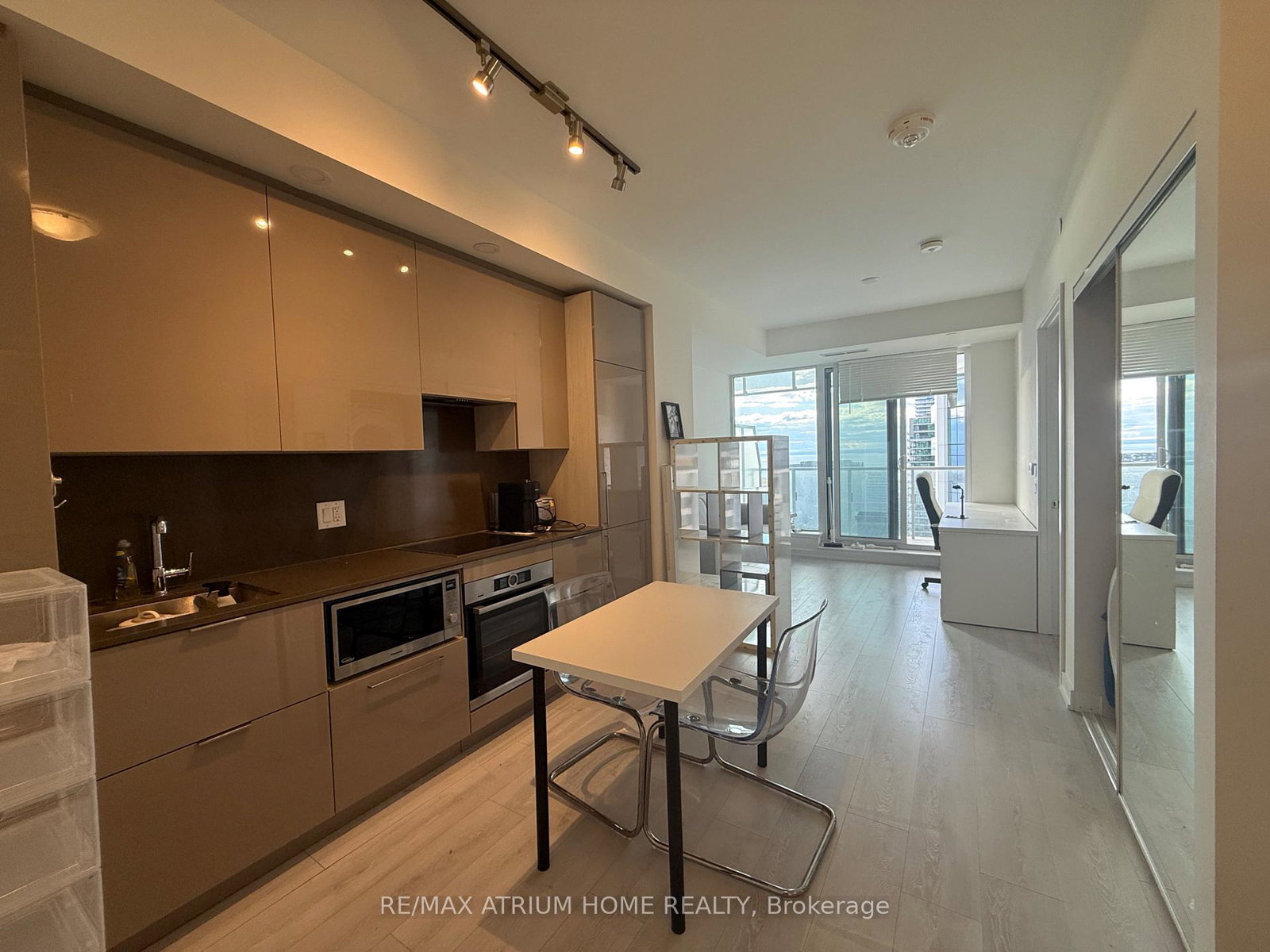 28-freeland-street-toronto-ontario-c12640068