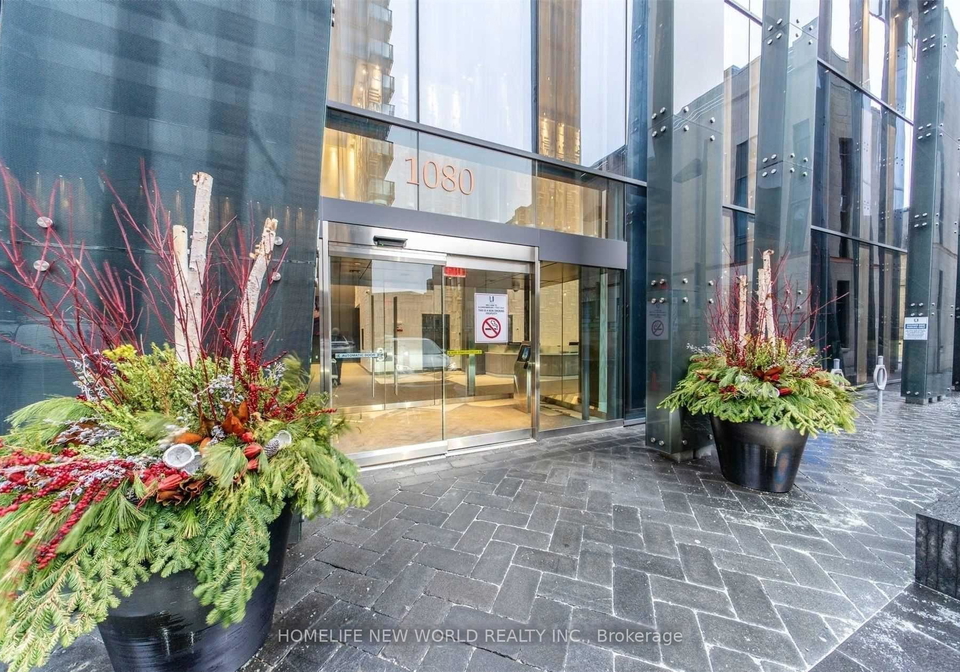 1080-bay-street-toronto-ontario-c12640096