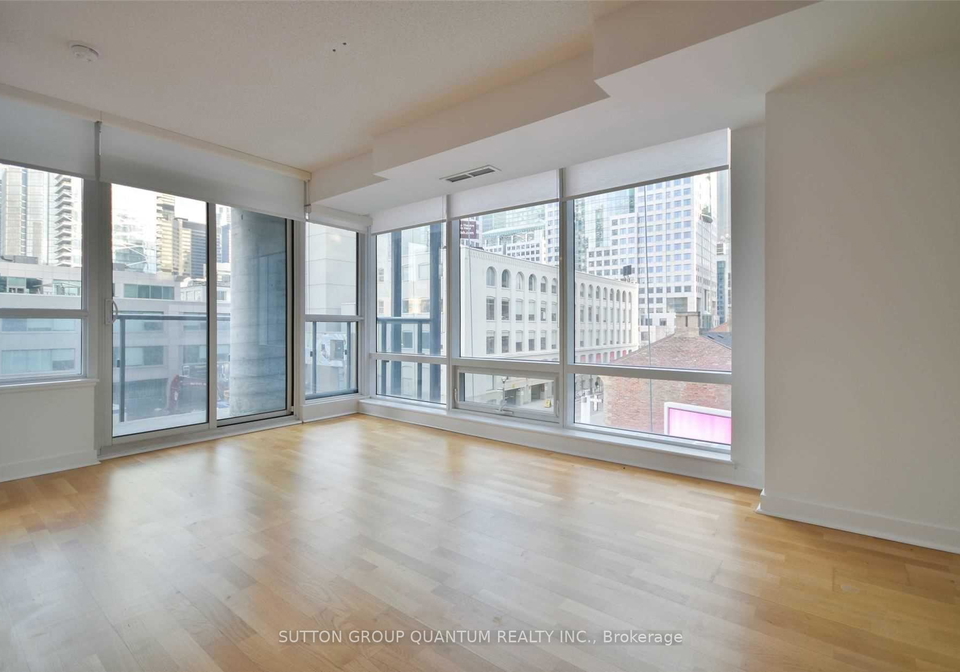 295-adelaide-street-w-toronto-ontario-c12640370
