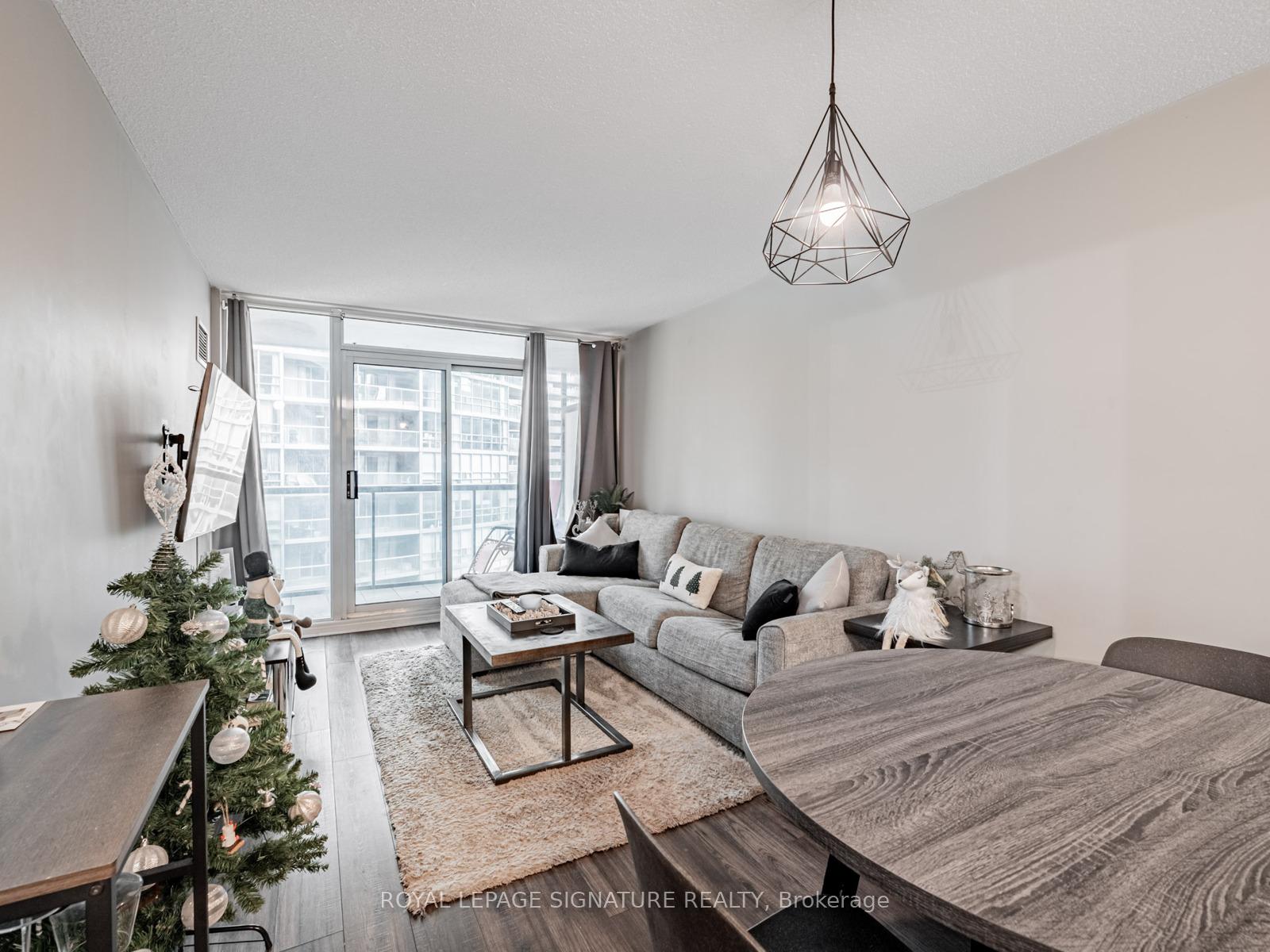51-lower-simcoe-street-toronto-ontario-c12640398