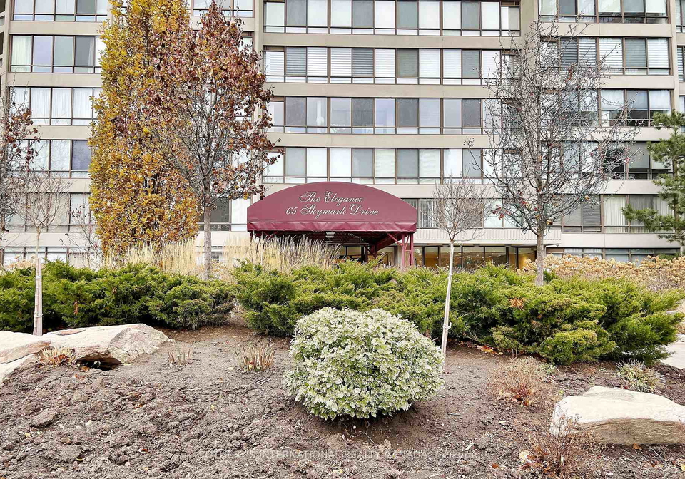 65-skymark-drive-north-york-ontario-c12640430