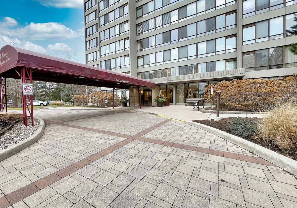 65-skymark-drive-north-york-ontario-c12640430