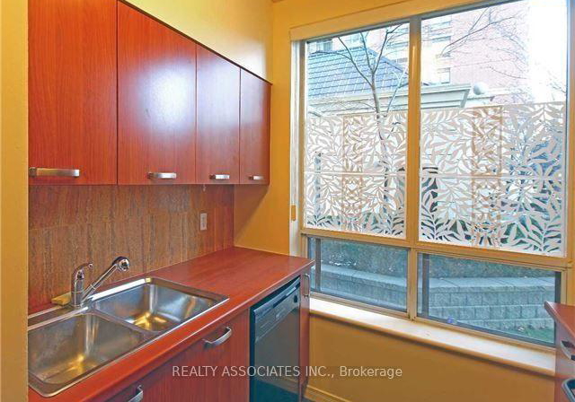 51-harrison-garden-boulevard-north-york-ontario-c12640470