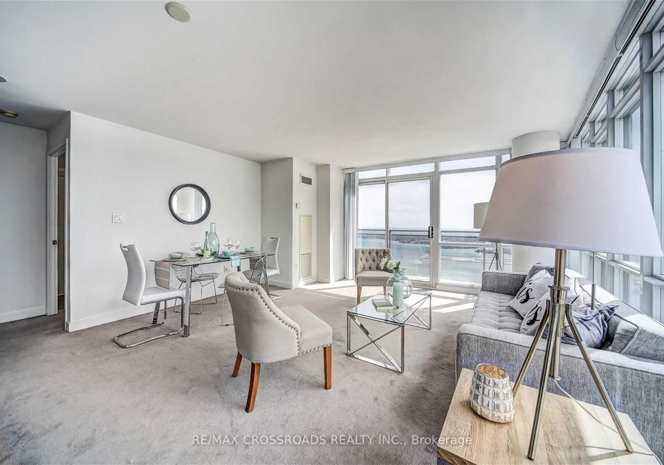 15-fort-york-boulevard-toronto-ontario-c12640718