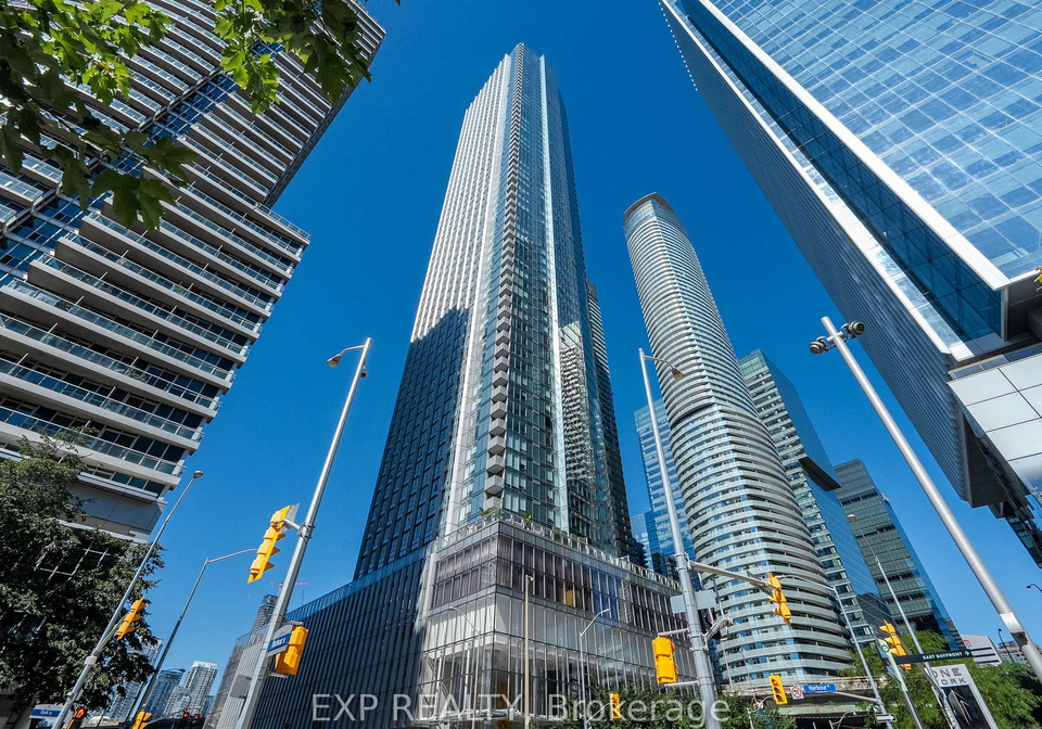 10-york-street-toronto-ontario-c12640804