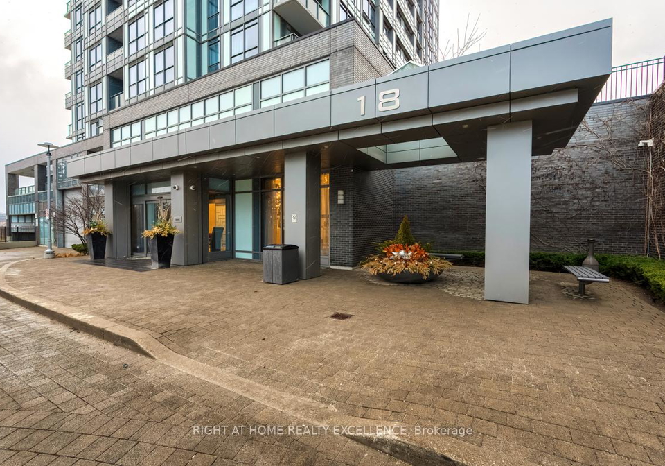18-graydon-hall-drive-north-york-ontario-c12640828
