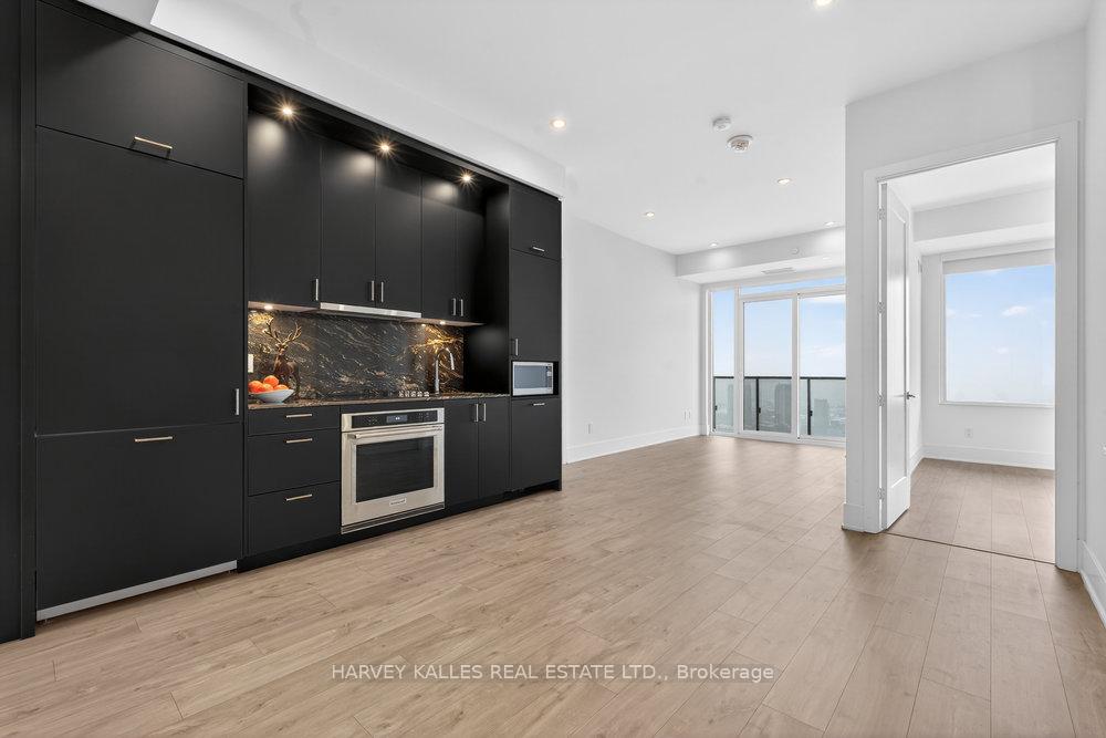 470-front-street-w-toronto-ontario-c12640878