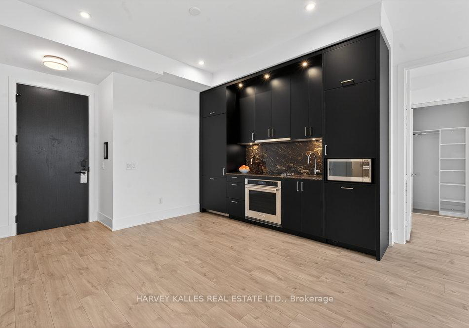 470-front-street-w-toronto-ontario-c12640878